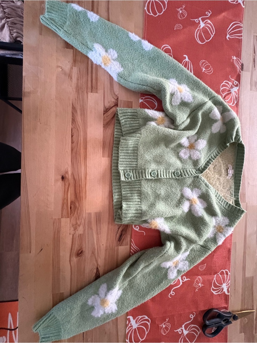 La Hearts Green Daisy Button-Up Cardigan